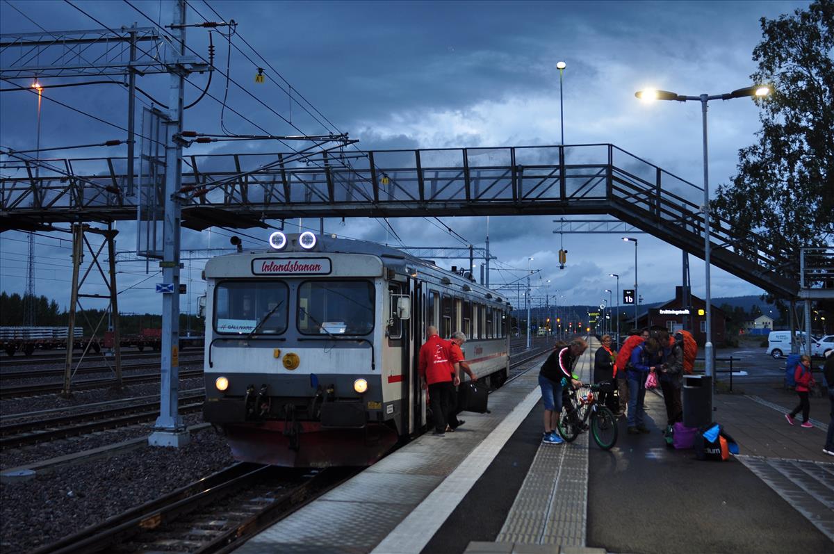 http://www.stifter-mauth.de/bahn/wp-content/uploads/fotos/schweden/2019/101_20190811_Inlandsbanan_Tw1328_Gaellivare.jpg